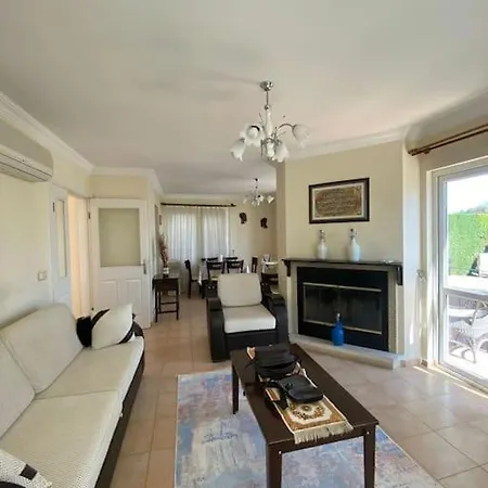 Fethiye'De Havuzlu Ve Bahceli 4+1 Tripleks Villa Oasis Fethiye